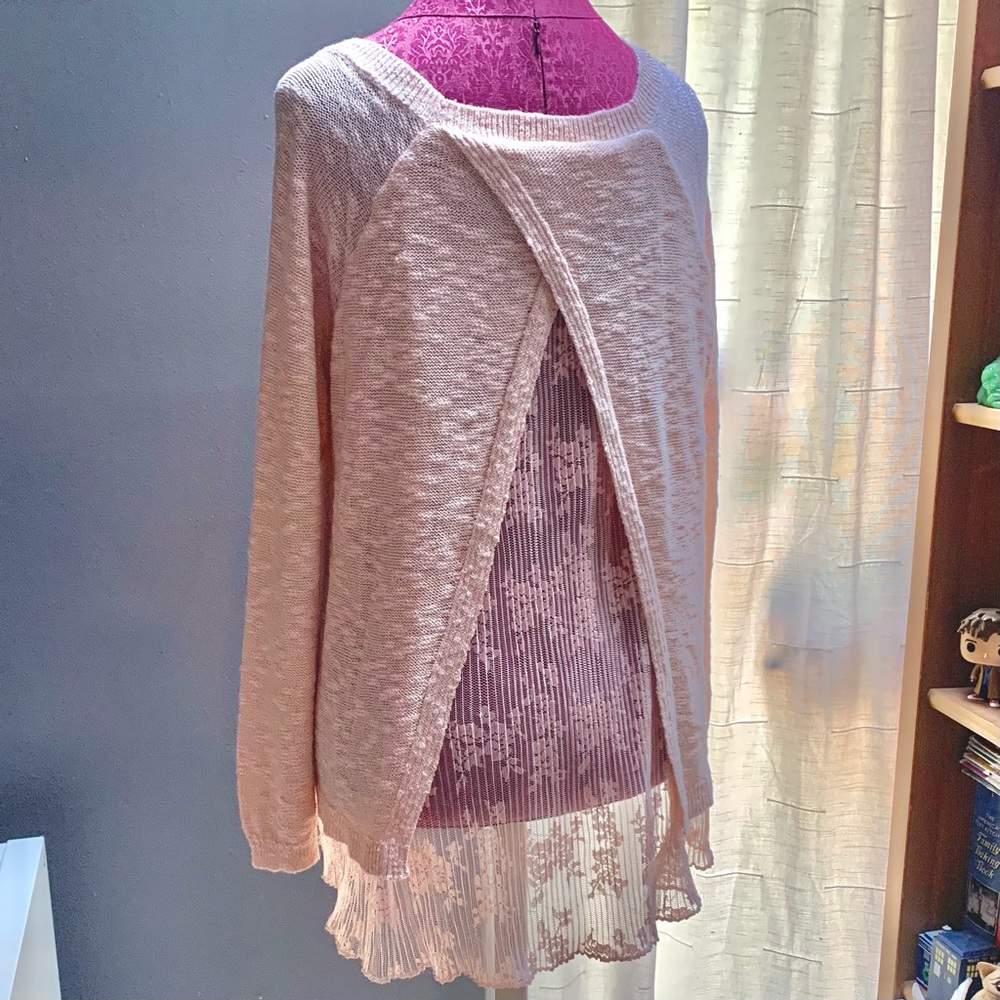 EUC TORRID BLUSH CROSS BACK SWEATER- Size 1X
